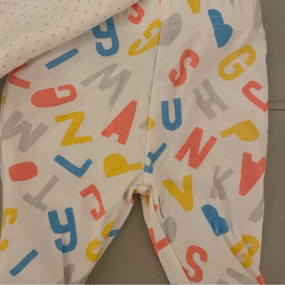 Infant Newborn Outfit - Picture 3 of 5